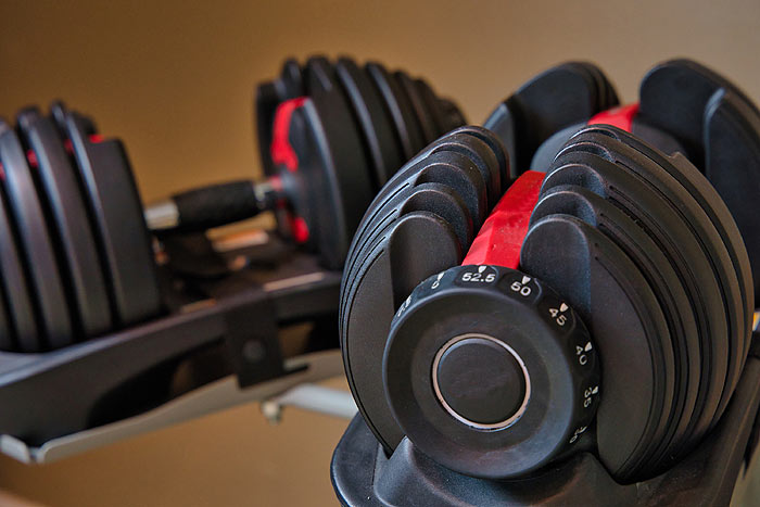 Are Adjustable Dumbbells Worth It for UK Home Gyms? 2024 Guide